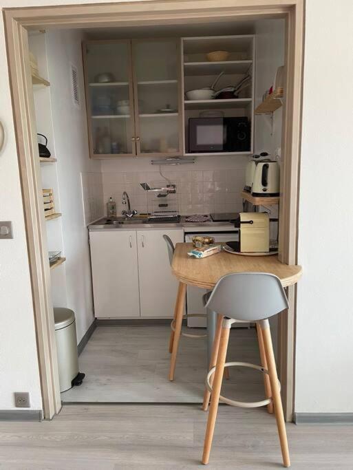 Petit Studio Zen Avec Parking Gratuit Reserve Houlgate Eksteriør billede
